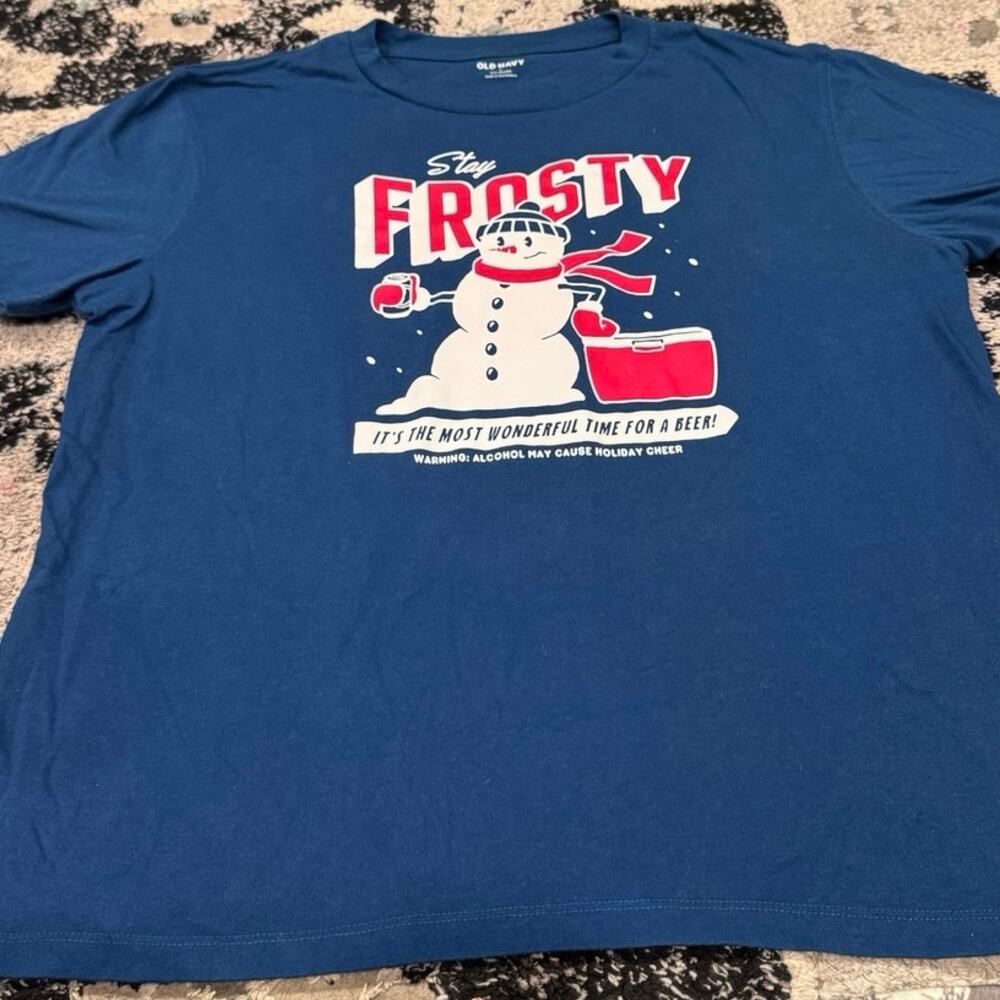 Old Navy Men’s Holiday Snowman Graphic Tee, Large